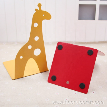 Atril de libros de metal de sobremesa creativo jirafa con forma de animal